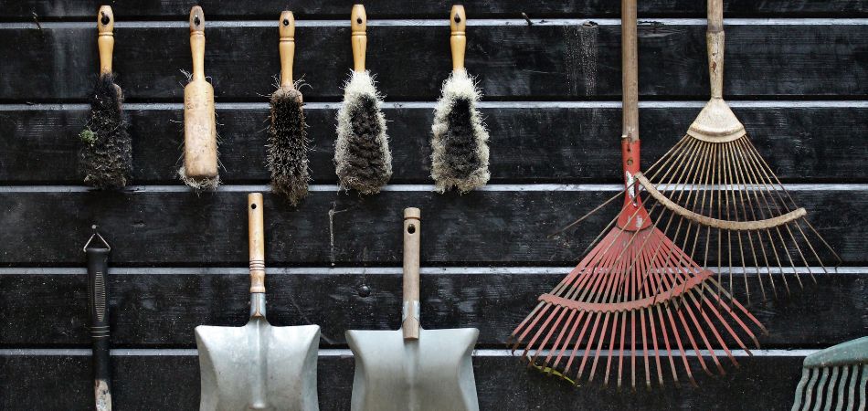 Comment Nettoyer Les Outils De Jardinage